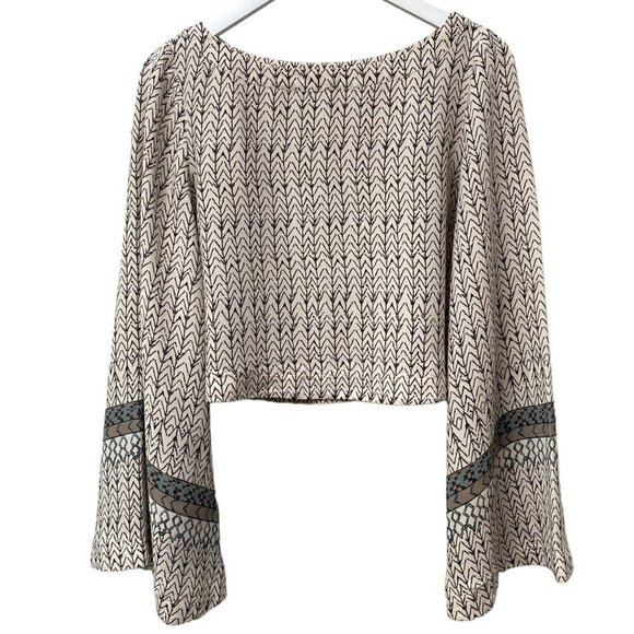 FREE PEOPLE Crop Blouse Size Small Boho Print Cream Stars Aligned Flowy Sleeves - Picture 2 of 15